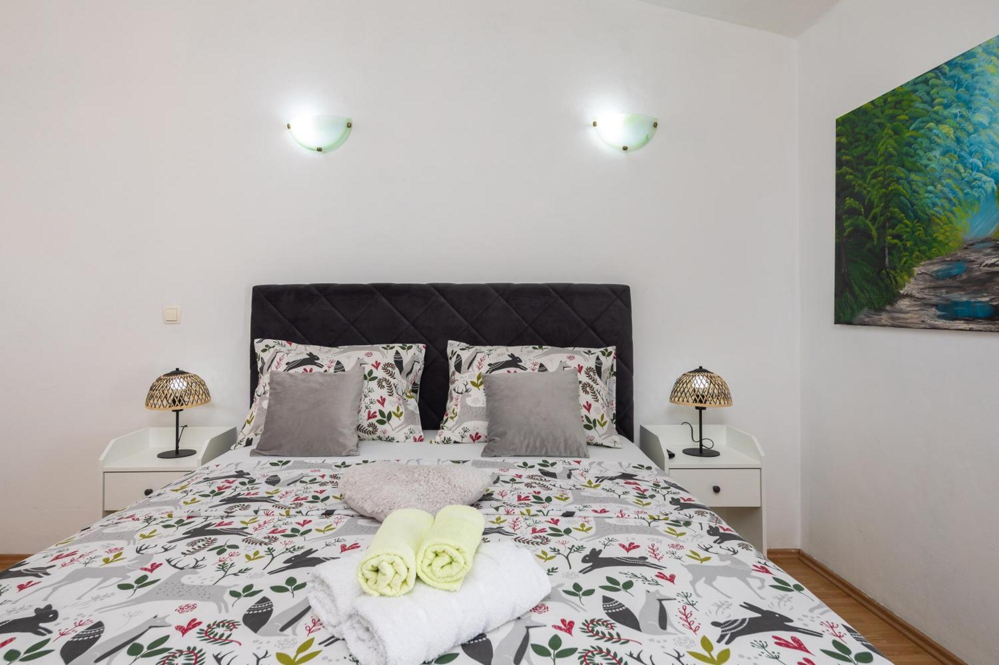 Sky Way Apartments Dugi Rat Extérieur photo
